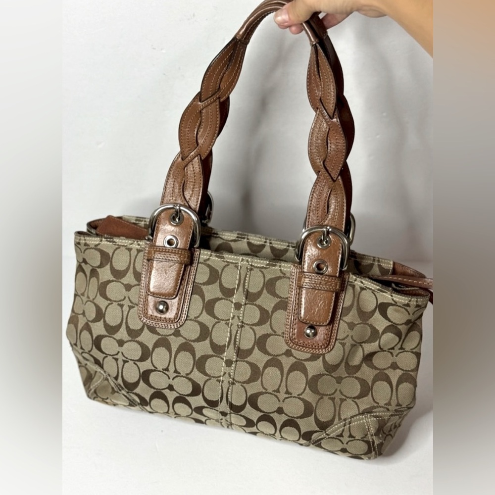 VINTAGE COACH SHOULDER BAG
